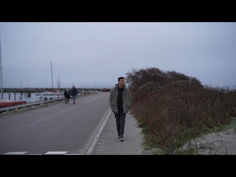 JVF feat. Sadie - Hit The Ground (Official Video)