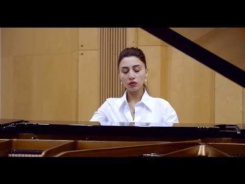 The classical pianist Tatia Chikovani plays Bach Piano Partita No. 2