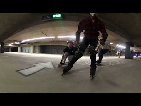 Christmas Tree Run 360 VR