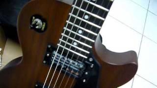 Video thumbnail for Unpacking new Epiphone Les Paul Studio Worn Brown by gustavoshow
