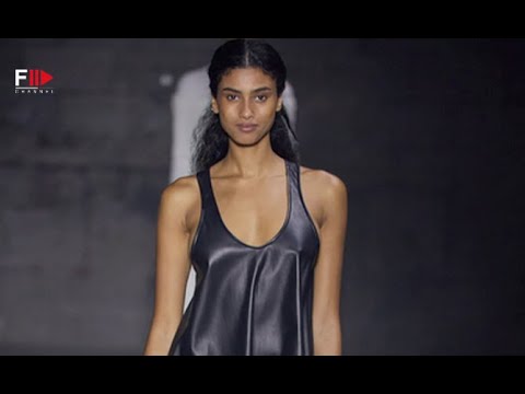 GABRIELA HEARST Best Looks Spring 2022 - Fashion Channel