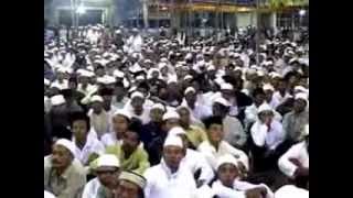 preview picture of video 'kunjungan guru besar syeh.sayyid abbas al-maliki ke ponpes attaroqi karongan sampang'