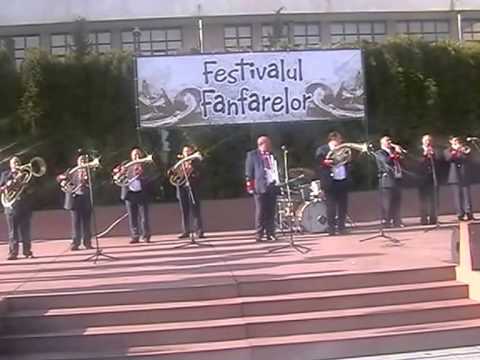 Fanfara de la DOAGELE - Dragomiresti - Festivalul Fanfarelor Vaslui 2015