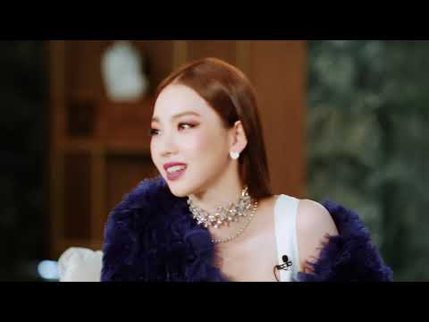 aespa Karina with her Avatar æ-Karina Introduction