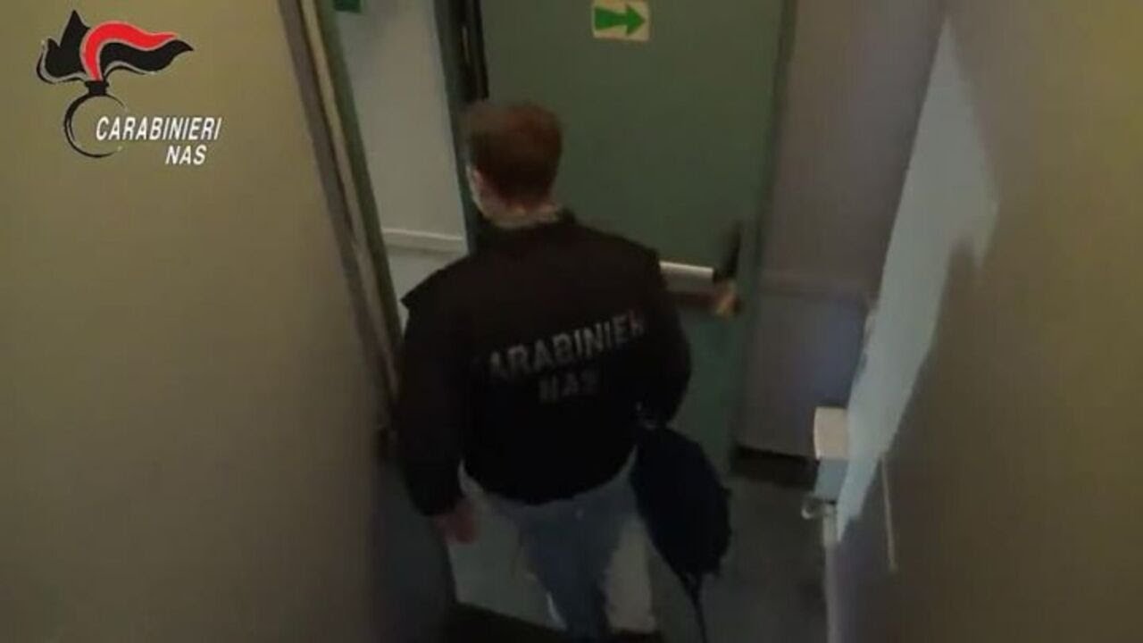 Raffica di controlli nei shisha bar: sequestri, denunce e irregolarita' in tutta Italia