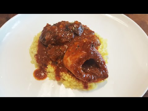 Ossobuco con salsa gremolada e riso pilaf - piatto della tradizione