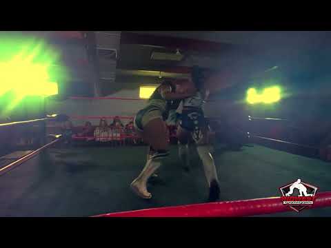 Cassandra Golden VS Tootie Lynn