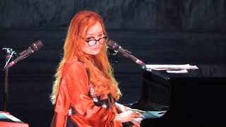 Tori Amos live-&#39;Marianne&#39;- teatro arcimboldi MILANO 17.9.2017