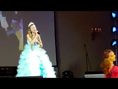 Софья Фисенко - "Вальс из мультфильма Анастасия"