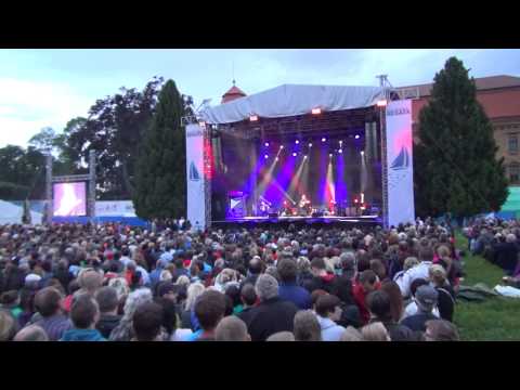 Jaromír Nohavica - Zítra ráno v pět + Pane prezidente - Holešovská Regata 20.6.2014