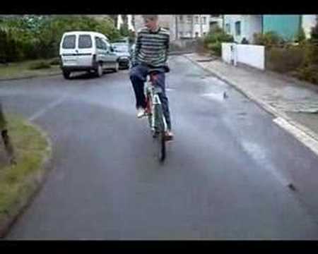 Jonek na rowerze... (troche inaczej)