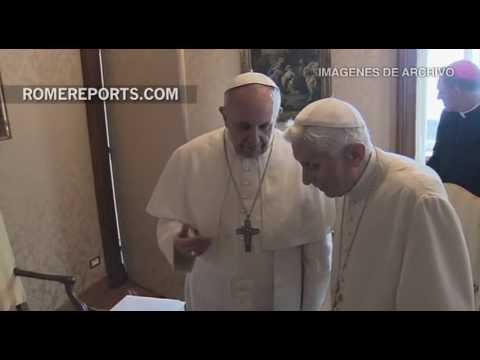 El Papa Francisco se reúne con Benedicto XVI y le pide oraciones por el viaje a Brasil