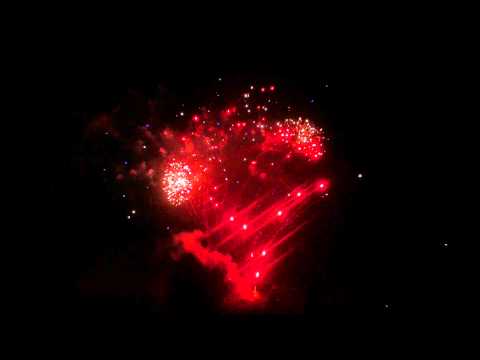 KLS162 110s X-Shape Red tail to White Strobe with Red Pistil, Green tail to White strobe with Green