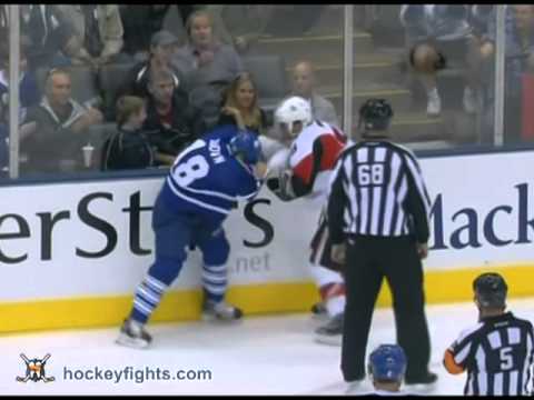 Zenon Konopka vs Mike Brown Oct 8, 2011
