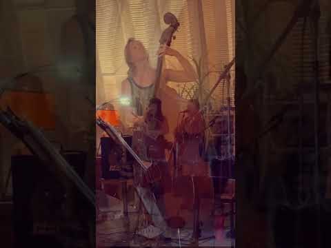 Play Video Youtube Video