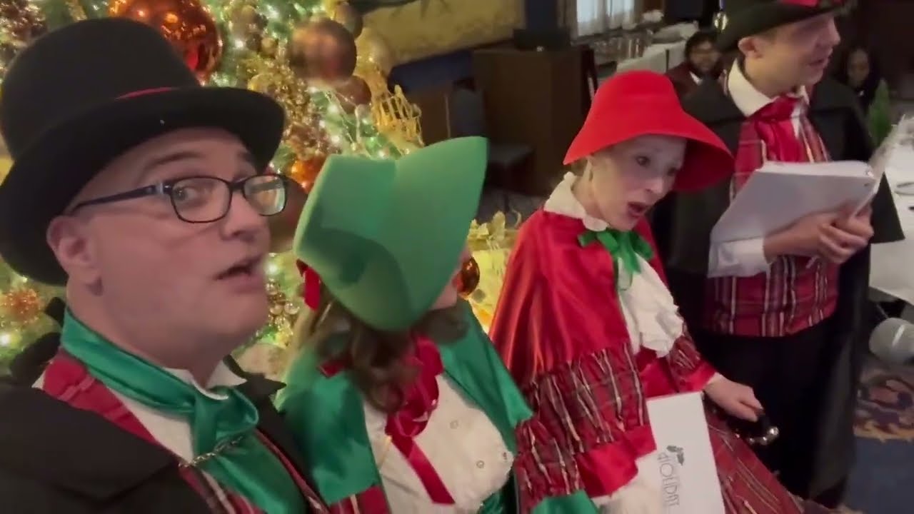 Promotional video thumbnail 1 for The Lola Bard Holiday Carolers