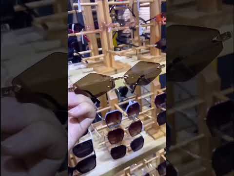 スターワート、中国の愚か者の帽子 植物