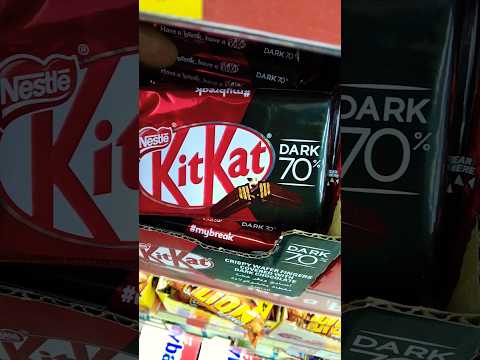 🍫⚫ KitKat Dark 70% #viral #asmr #shorts #ytshorts #yummy #trending #chocolate #satisfying #dark #yt