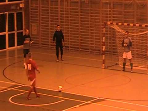 24.11.2012 SUPERLIGA PLP SIERNIECZEK ...seria rzutów karnych w meczu MICHU-BUD TEAM vs TW LECH 5:5