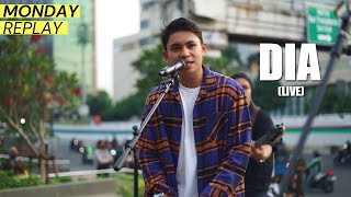 Download lagu Rheno Poetiray - Dia (Live at Monday Replay) mp3 Download lagu Rheno Poetiray - Dia (Live at Monday Replay) mp3