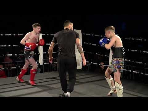 Bobby Boyle versus Aaron Knot