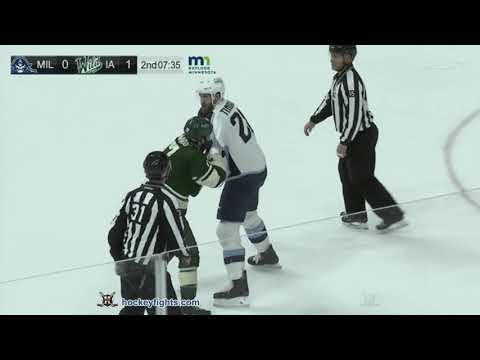 Jarred Tinordi vs Mike Liambas