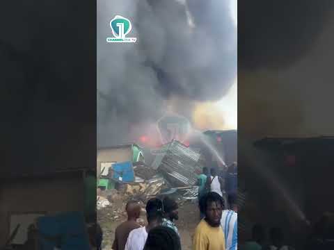 Avenor Fire: Residents Join Firefighters to Battle Massive Blaze