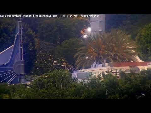Live webcam of Disneyland Cam