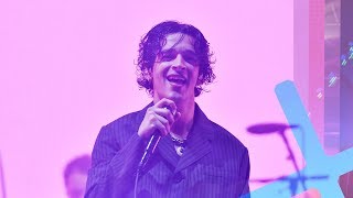 Download lagu The 1975 - It's Not Living (If It's Not With You) (Reading Leeds 2019) mp3 Download lagu The 1975 - It's Not Living (If It's Not With You) (Reading Leeds 2019) mp3