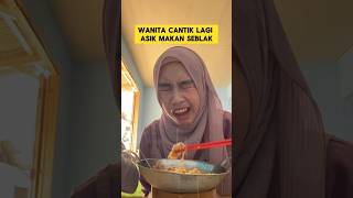 Download lagu momen lucu ketika wanita cantik makan seblak bikin ngakak ‼️‼️ #ngakak #lucu #ketawa #seblak #kocak mp3