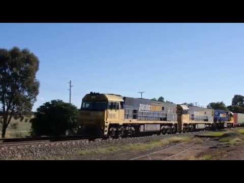Junee Trains NR16, NR65 & NR73 with 6MB2