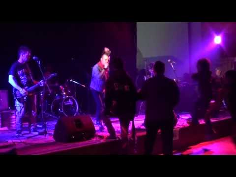 Vitamina Rossa - Guerra allo Stato Live @ CsoaPangea P.Torres