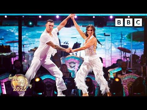 Vicky Pattison & Kai Widdrington Samba to La Isla Bonita by Madonna ✨ BBC Strictly 2025