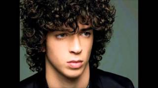 Julian Perretta - Somebody Love Me