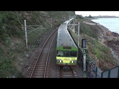 8300 Class Dart Train number 8332 - Killiney, Dublin
