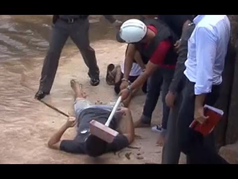 download lagu mp3 mp4 How To Kill People, download lagu How To Kill People gratis, unduh video klip How To Kill People