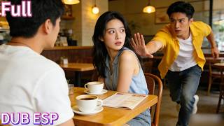 💕Ocho años enamorada en silencio. Él aparece en su cita, la abraza y deja claro: es suya.💕