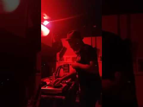 Heartical Sound juggling Dubplates at Pushman's "Wicked Friday"