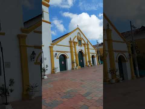 Sabes cómo se llama esta parroquia que se encuentra en Mompox Bolívar 🇨🇭🤍❤️🤔#mompox #parroquia