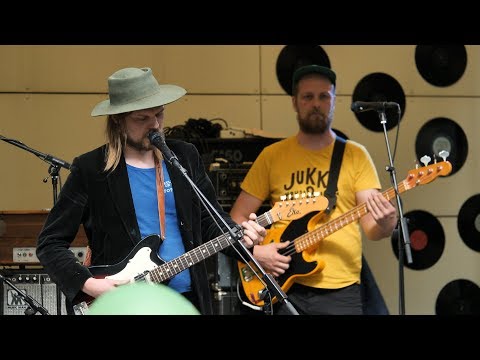 Matkalla Kotiin - Jukka Nousiainen