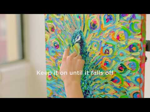 Iris Scott Protects Her Hands with Hydro Seal™ Bandages | BAND-AID® Brand Adhesive Bandages