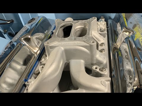 302 Ford intake manifold install. Fast simple video with good tips