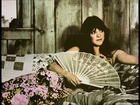 Sun And The Moon - Melanie Safka