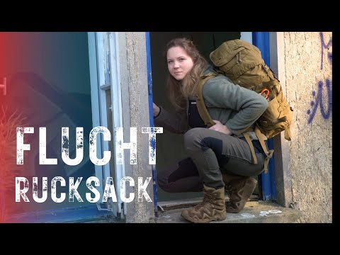 Packing an emergency backpack I How to pack properly! 🚨⚠️ #outdoor - 001 I Loreena.Unterwegs