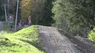 preview picture of video 'October Shredding - Bikepark Lenggries Fall 2013'