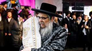 חנוכת הבית - ספר תורה באתר הנופש החדש של חנוכת הבית ברוק היל, ניו יורק
