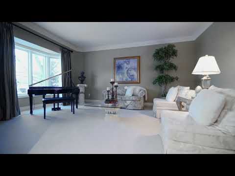 1117 Crofton Way, Burlington, L7P 4X1