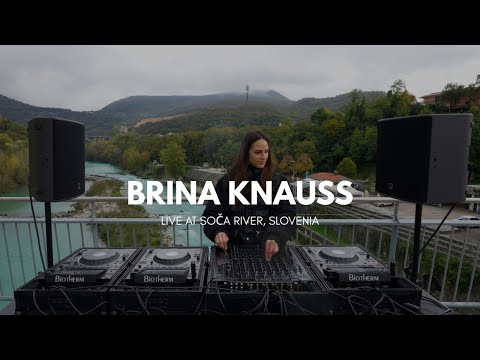 Brina Knauss - Live at Soča River, Slovenia