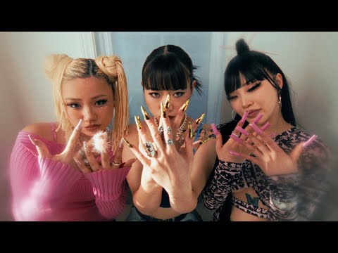 7 - Boss Bitch（Remix) feat.LANA & Elle Teresa  (Official Music Video)