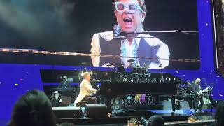 Elton John - Intro / Bennie And The Jets (Live @O2 London) - FYBR - 09.04.23 - FLOOR (4K)